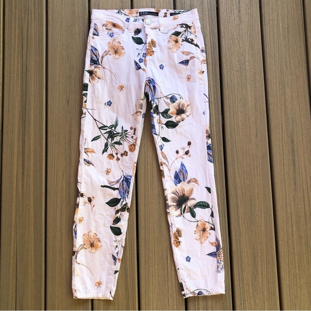 FDJ French Dressing Jeans Olivia Floral Print Classic 5-Pocket Pants Size 2